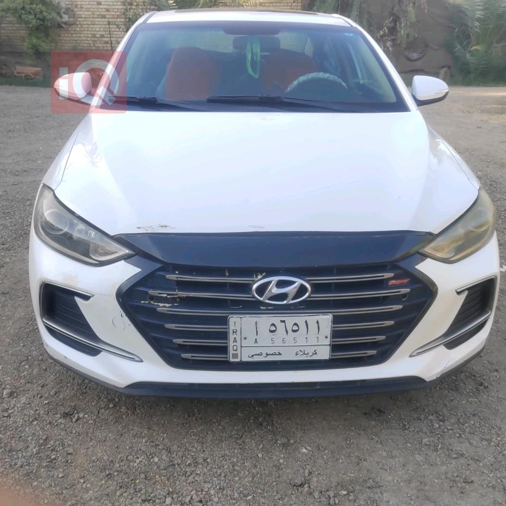 هیوندای ئەلەنترا